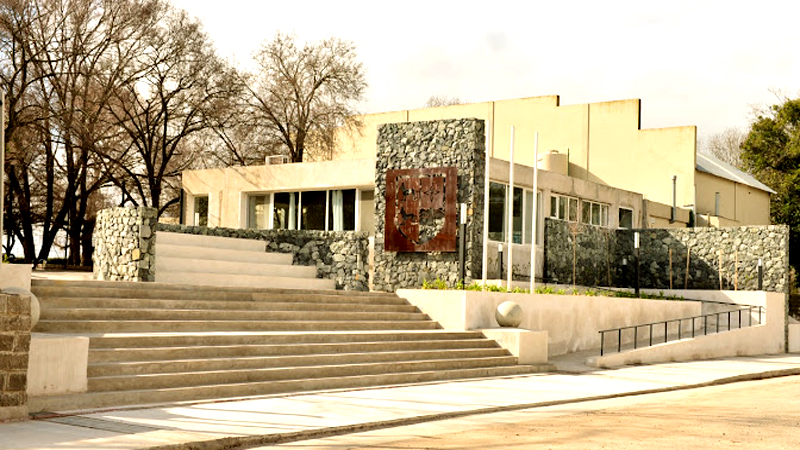 Colegio Santo Domingo en la Sierra 2