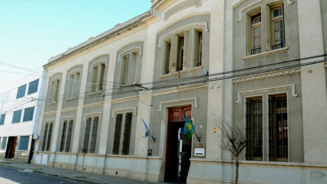 Colegio Sagrada Familia (Tandil) 1